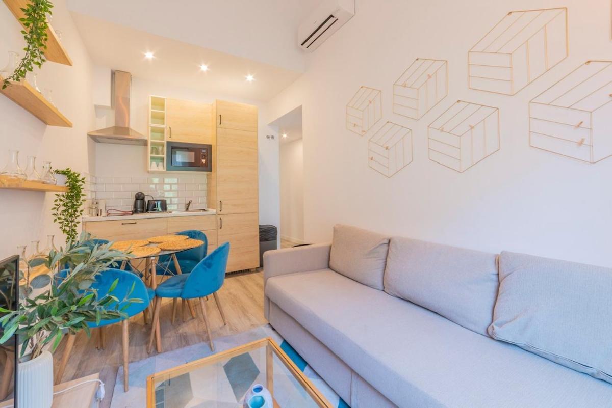 Encantador Apartamento Atocha مدريد المظهر الخارجي الصورة