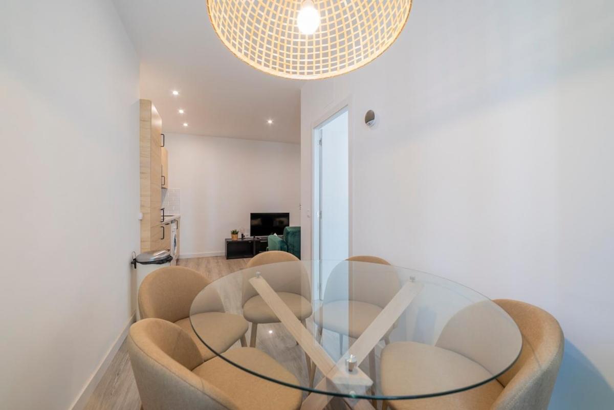 Encantador Apartamento Atocha مدريد المظهر الخارجي الصورة